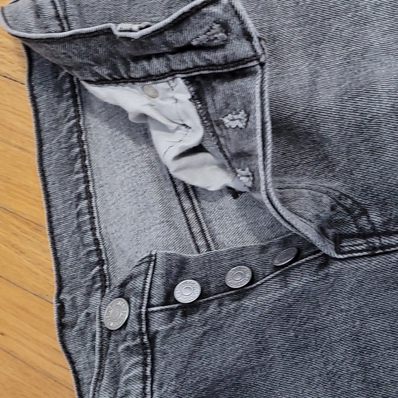 Levi 501 jean - Picture 2 of 8